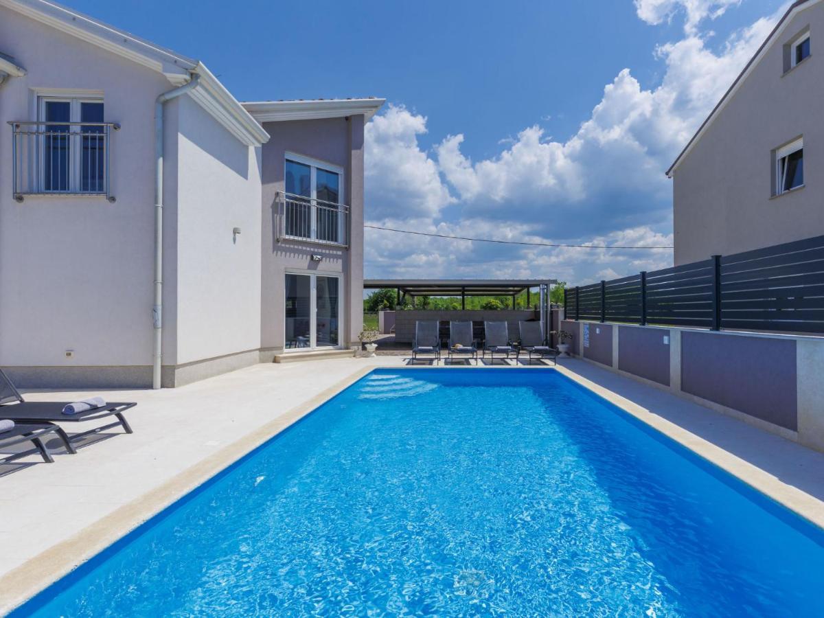 Holiday Home Villa Gocci By Interhome Kmeti Exteriör bild